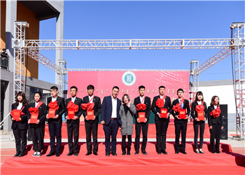 设立“王祖为”奖学金，助寒门学子圆梦“象牙塔”