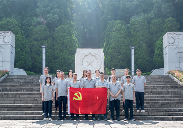 优秀党支部——球盟会城轨党支部